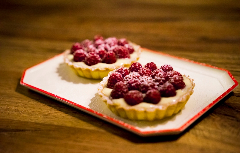 raspberry tartelettes with almond cream
